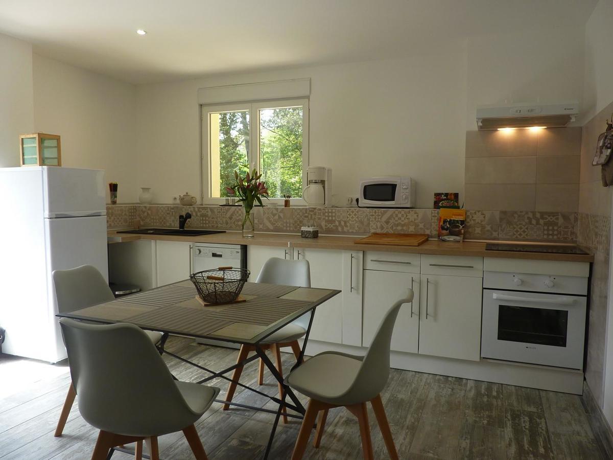 Les cimes - Le gîte Saint-Pierre-de-Rivière Extérieur photo